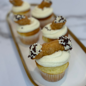 Cannoli Cupcake - A Taste of Italy in Every Bite