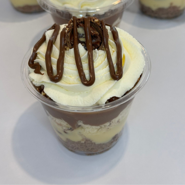 Ferrero cake in a cup